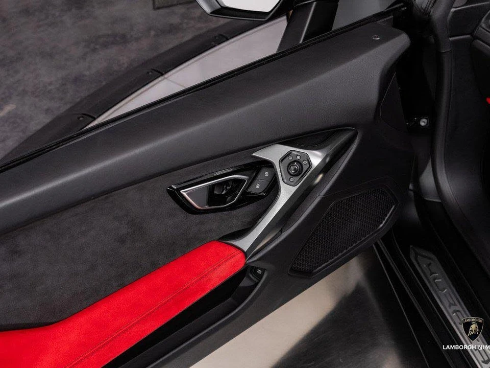 2015 Lamborghini Huracan LP610-4 - Image 23 of 31