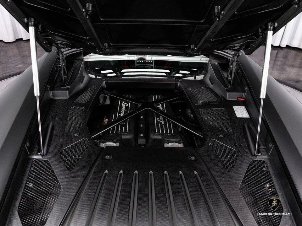 2015 Lamborghini Huracan LP610-4 - Image 15 of 31