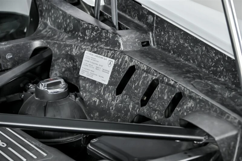2015 Lamborghini Huracan LP610-4 - Image 19 of 21