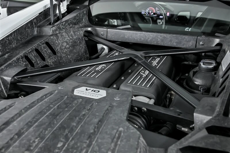 2015 Lamborghini Huracan LP610-4 - Image 17 of 21