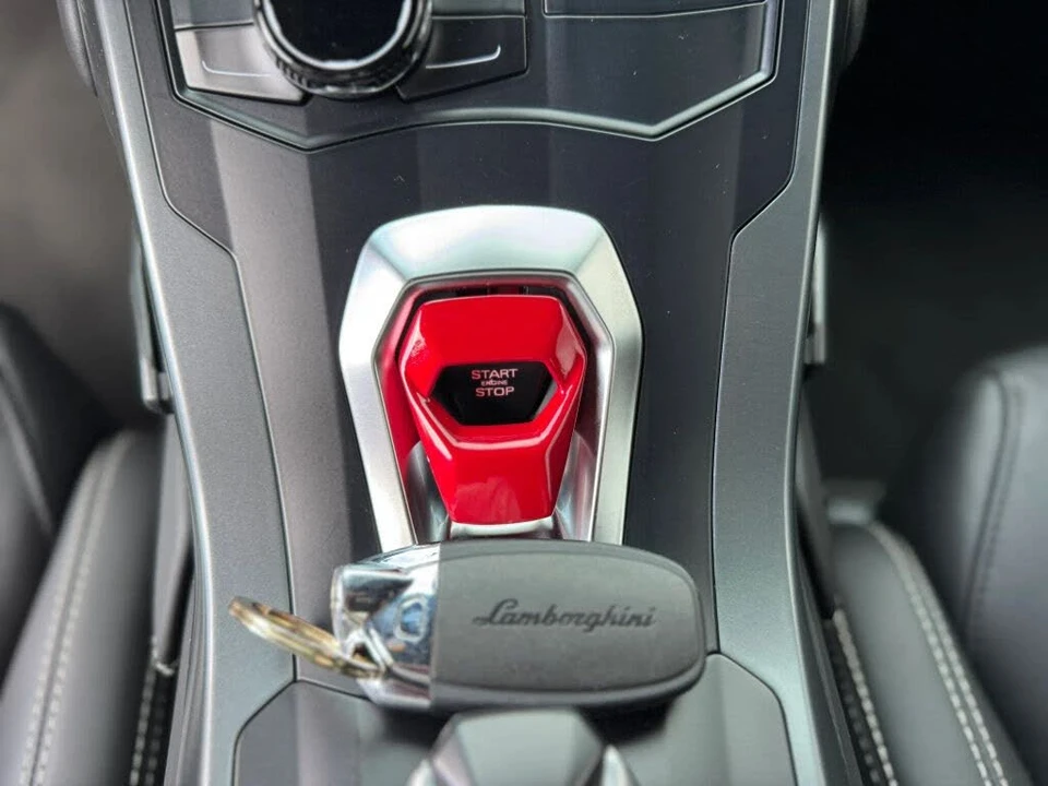 2015 Lamborghini Huracan LP610-4 - Image 20 of 31