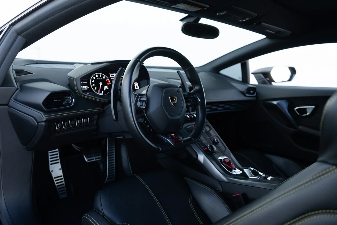2015 Lamborghini Huracan LP610-4 - Image 5 of 21