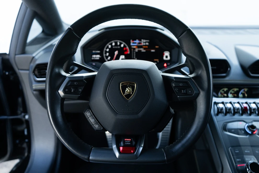 2015 Lamborghini Huracan LP610-4 - Image 10 of 21