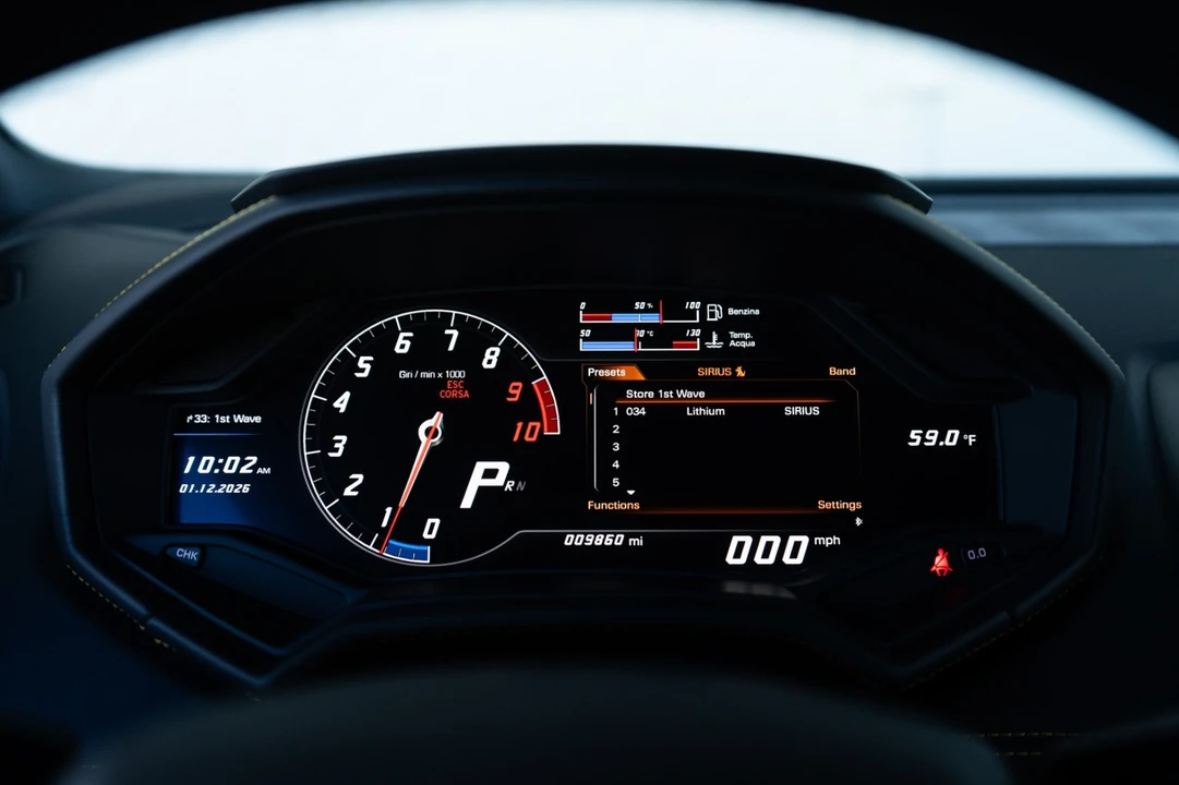 2015 Lamborghini Huracan LP610-4 - Image 11 of 21