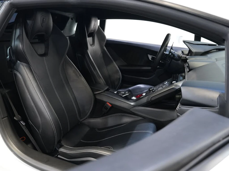 2015 Lamborghini Huracan LP610-4 - Image 28 of 31