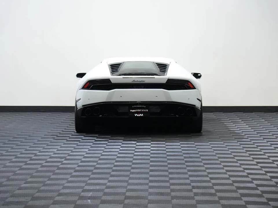 2015 Lamborghini Huracan LP610-4 - Image 7 of 31