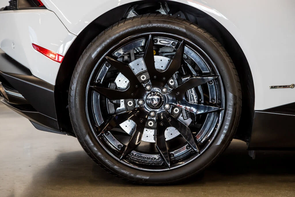 2015 Lamborghini Huracan LP610-4 - Image 27 of 31