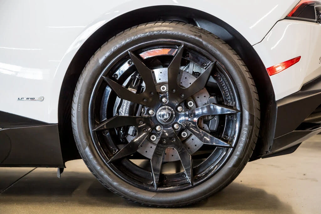 2015 Lamborghini Huracan LP610-4 - Image 25 of 31