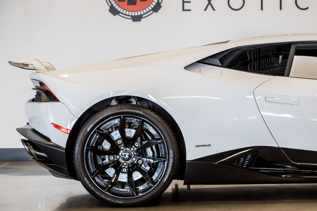 2015 Lamborghini Huracan LP610-4 - Image 26 of 31