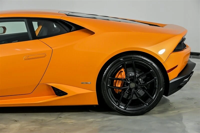 2015 Lamborghini Huracan LP610-4 - Image 9 of 21