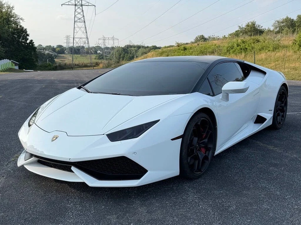 2015 Lamborghini Huracan LP610-4 - Image 2 of 22