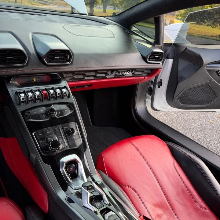 2015 Lamborghini Huracan LP610-4 - Image 16 of 22