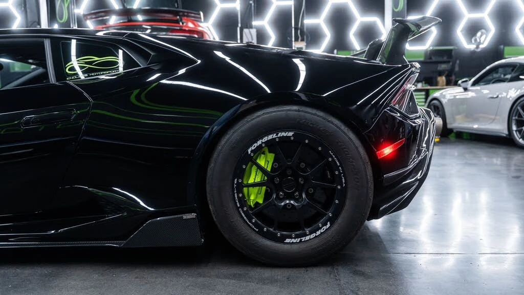 2015 Lamborghini Huracan LP610-4 - Image 8 of 31