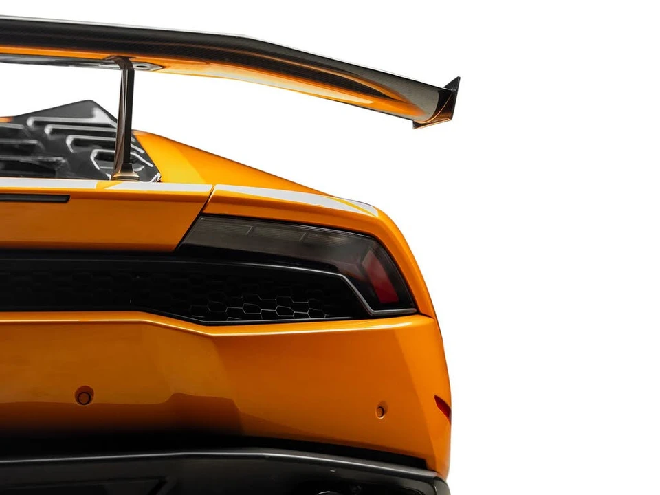2015 Lamborghini Huracan LP610-4 - Image 13 of 31