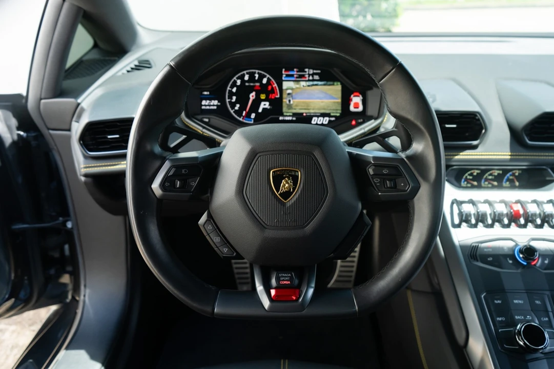 2015 Lamborghini Huracan LP610-4 - Image 12 of 31
