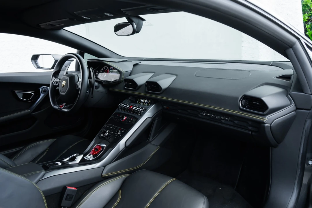 2015 Lamborghini Huracan LP610-4 - Image 17 of 31