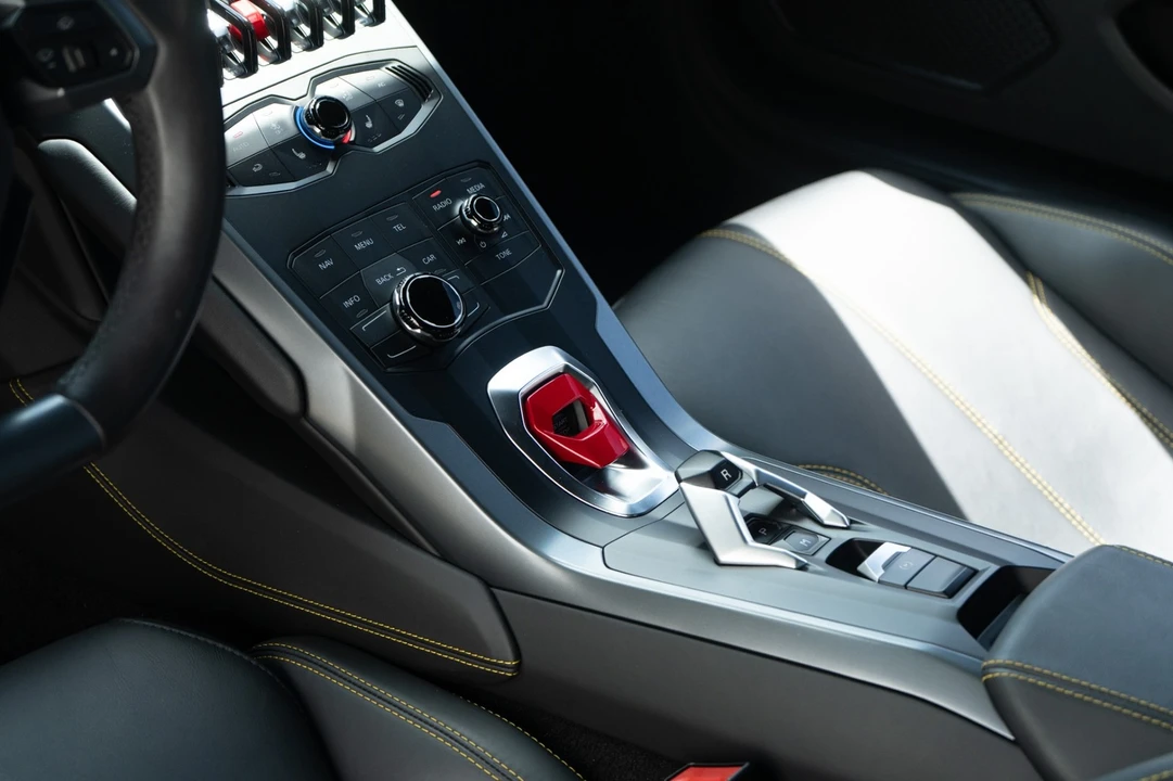 2015 Lamborghini Huracan LP610-4 - Image 20 of 31