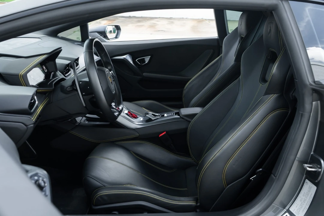2015 Lamborghini Huracan LP610-4 - Image 8 of 31