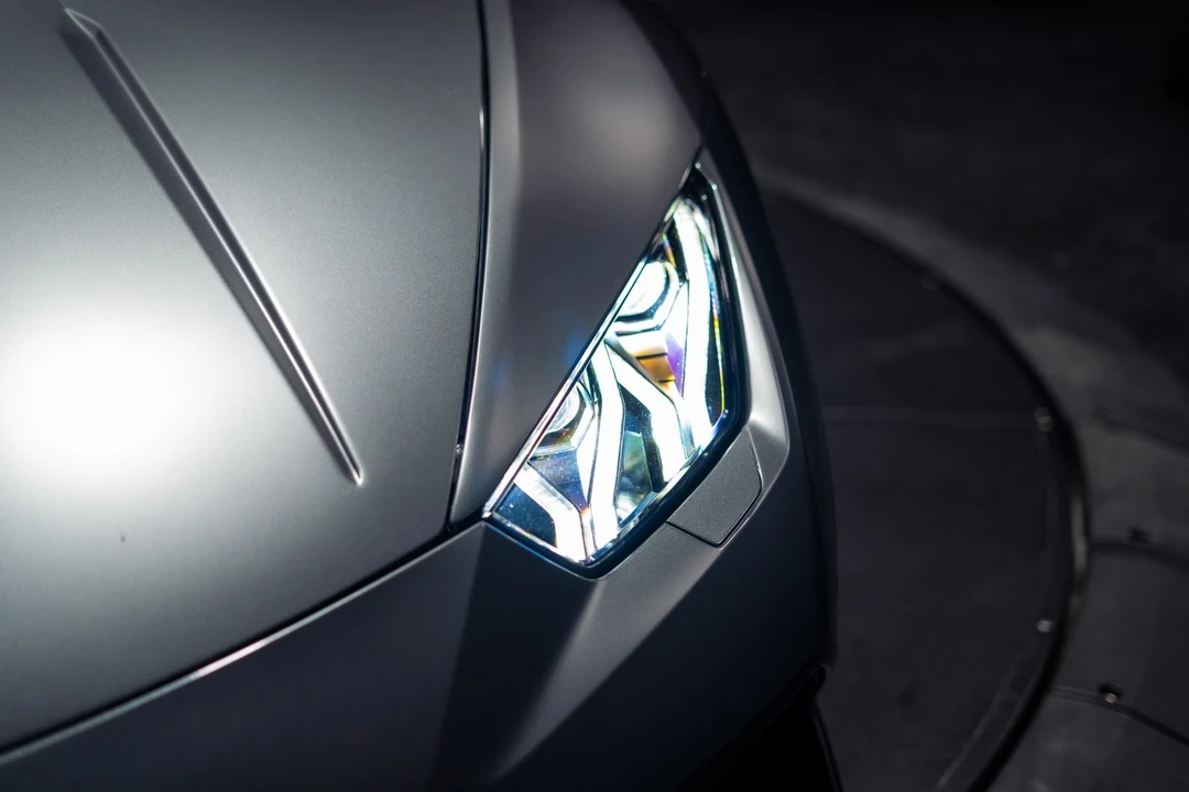 2015 Lamborghini Huracan LP610-4 - Image 8 of 31