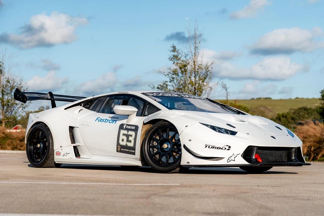 2015 Lamborghini Huracan LP610-4 - Image 12 of 31