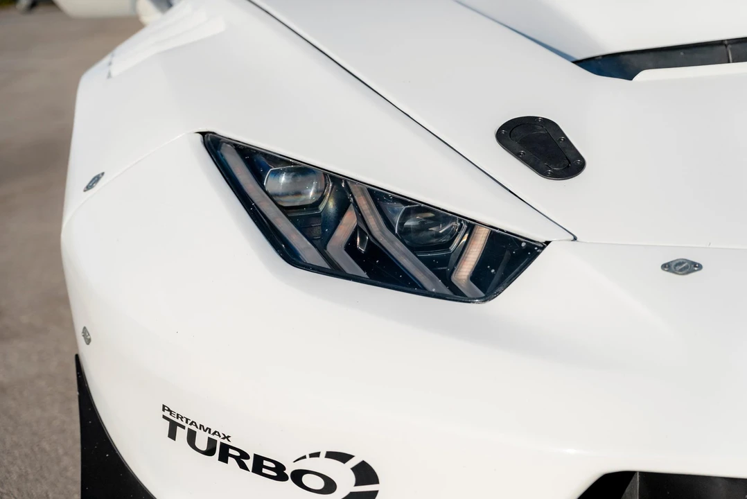 2015 Lamborghini Huracan LP610-4 - Image 19 of 31