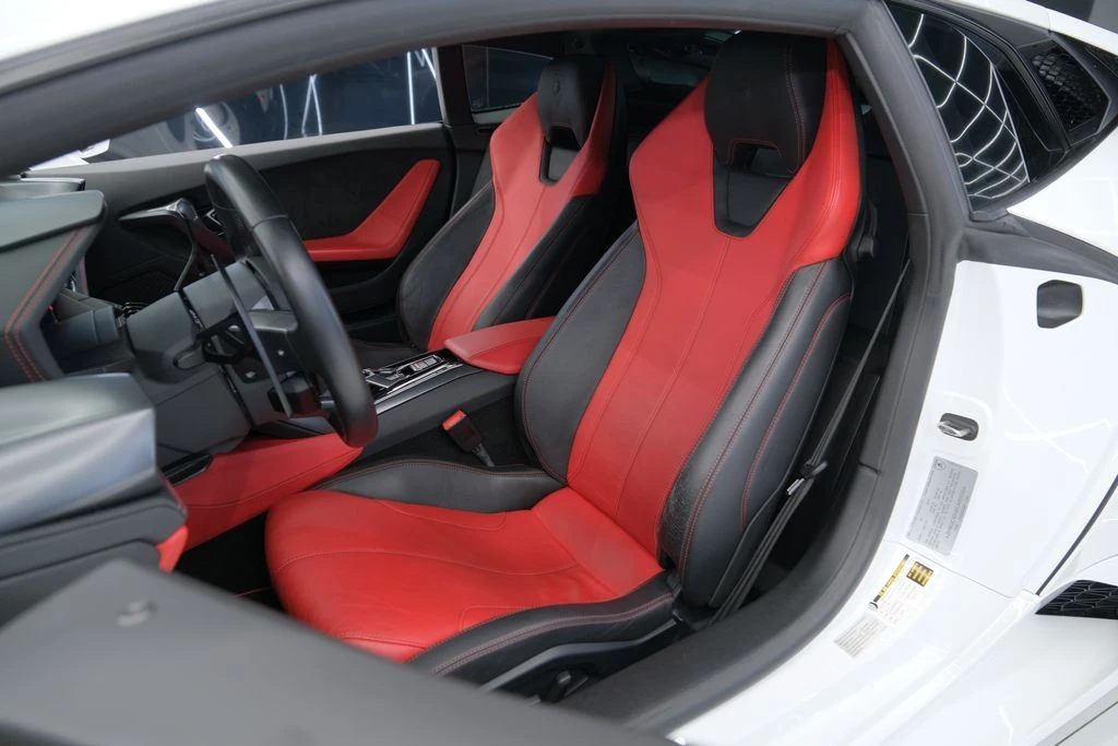2015 Lamborghini Huracan - Image 18 of 31
