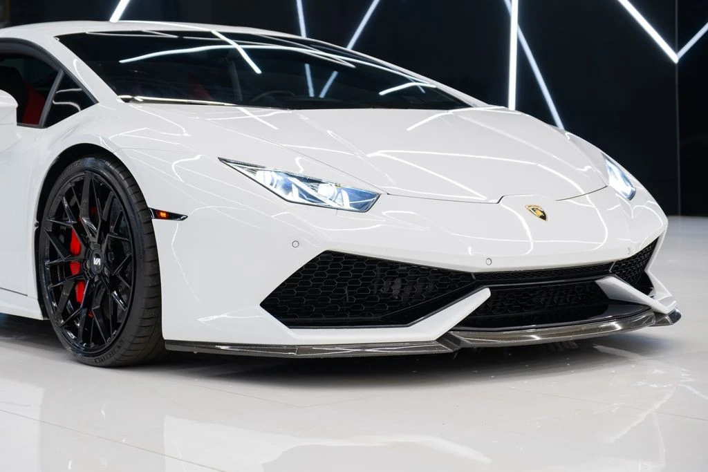 2015 Lamborghini Huracan - Image 5 of 31
