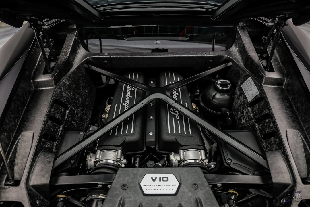 2015 Lamborghini Huracan LP610-4 - Image 3 of 31