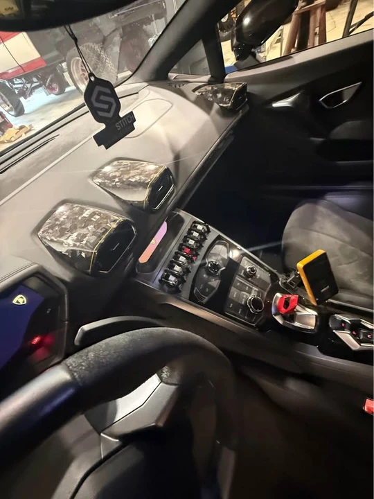2015 Lamborghini Huracan LP610-4 - Image 12 of 12