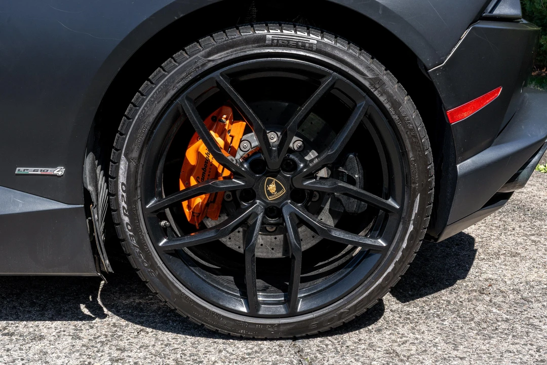 2015 Lamborghini Huracan LP610-4 - Image 26 of 31