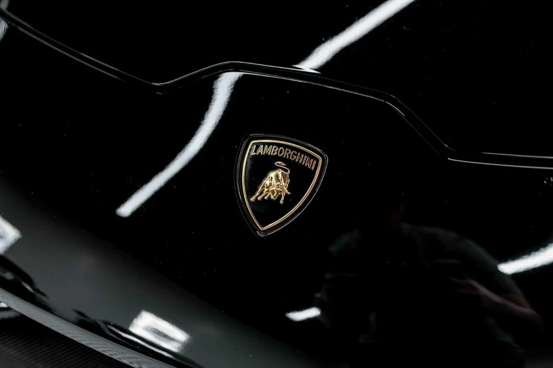 2015 Lamborghini Huracan LP610-4 - Image 12 of 21