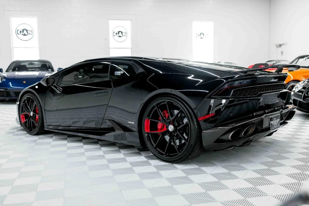 2015 Lamborghini Huracan LP610-4 - Image 9 of 21