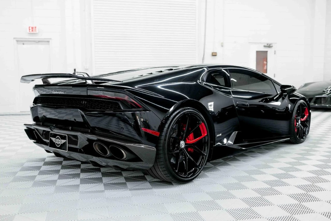 2015 Lamborghini Huracan LP610-4 - Image 7 of 21