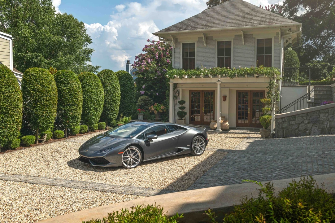 2015 Lamborghini Huracan LP610-4 - Image 2 of 31