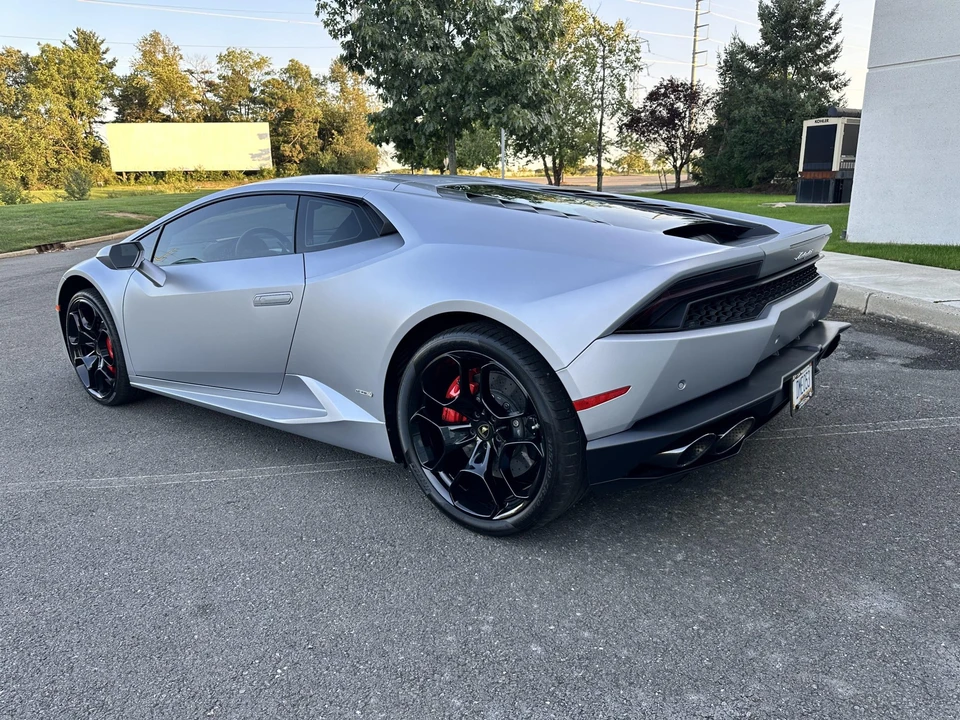 2015 Lamborghini Huracan LP610-4 - Image 8 of 31