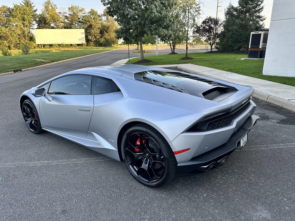 2015 Lamborghini Huracan LP610-4 - Image 9 of 31