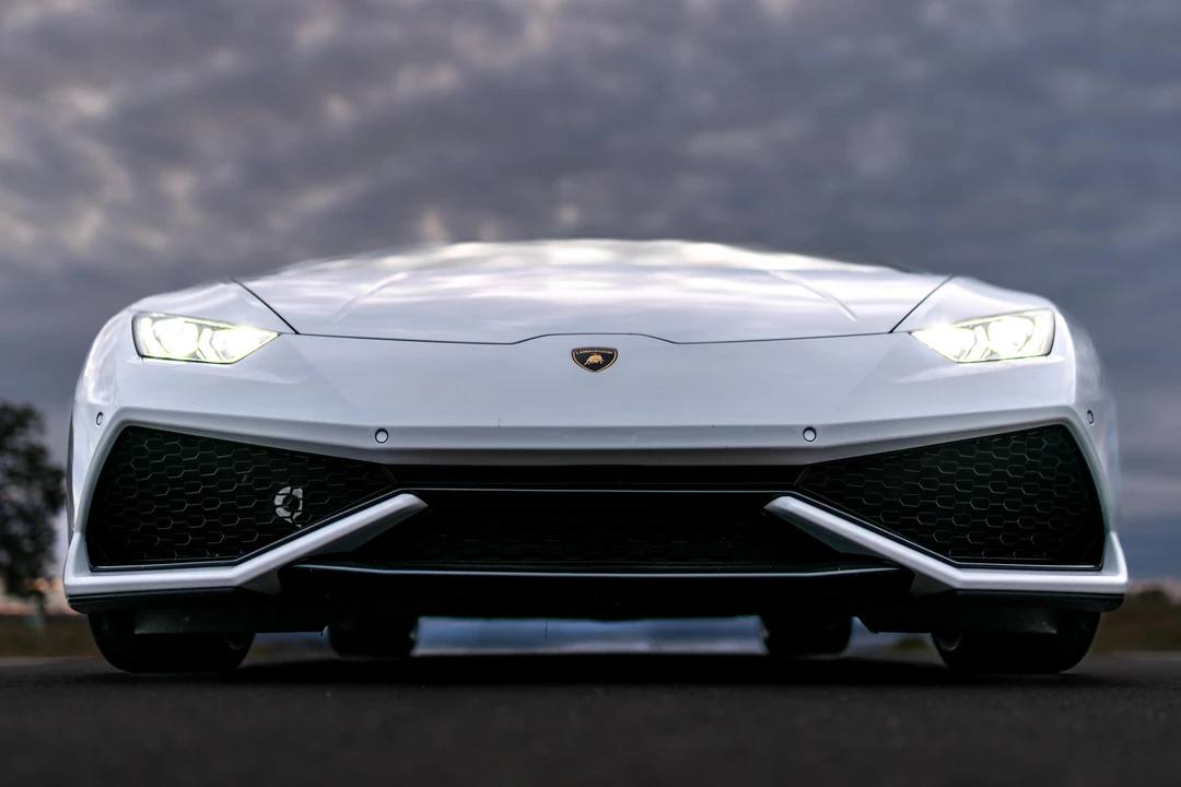 2015 Lamborghini Huracan LP610-4 - Image 8 of 31
