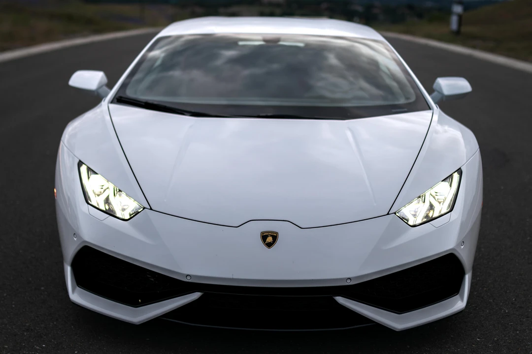 2015 Lamborghini Huracan LP610-4 - Image 6 of 31