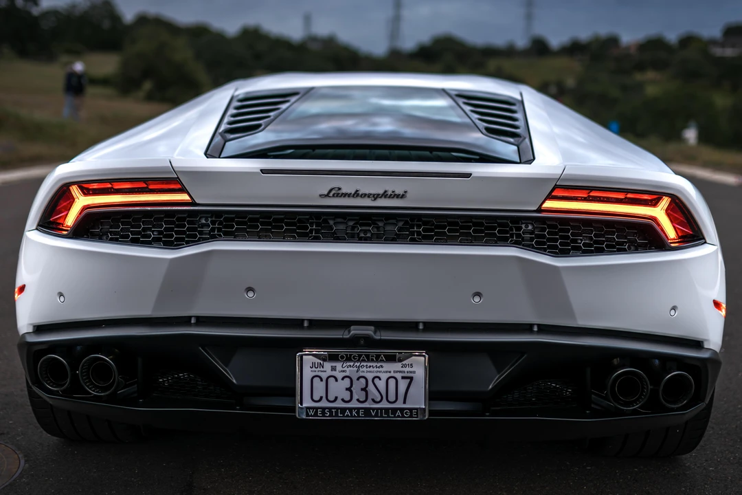 2015 Lamborghini Huracan LP610-4 - Image 5 of 31