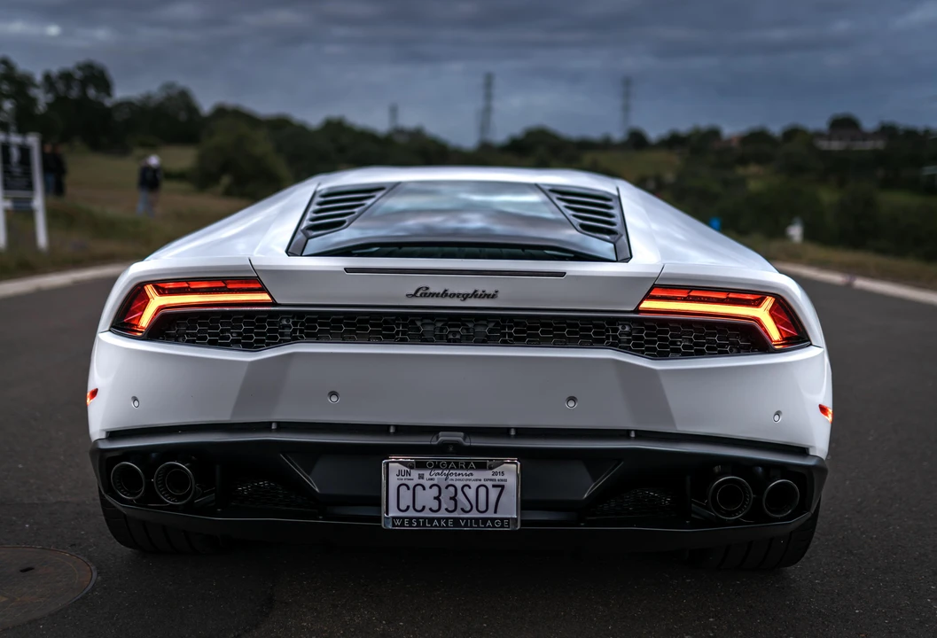 2015 Lamborghini Huracan LP610-4 - Image 18 of 31