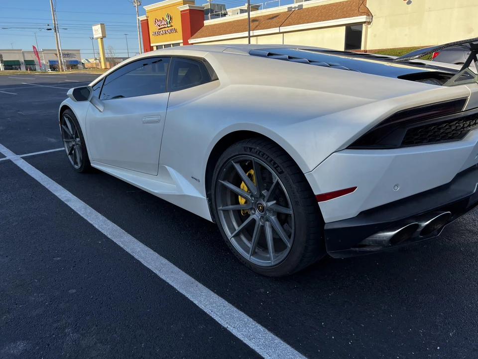 2015 Lamborghini Huracan LP610-4 - Image 24 of 31