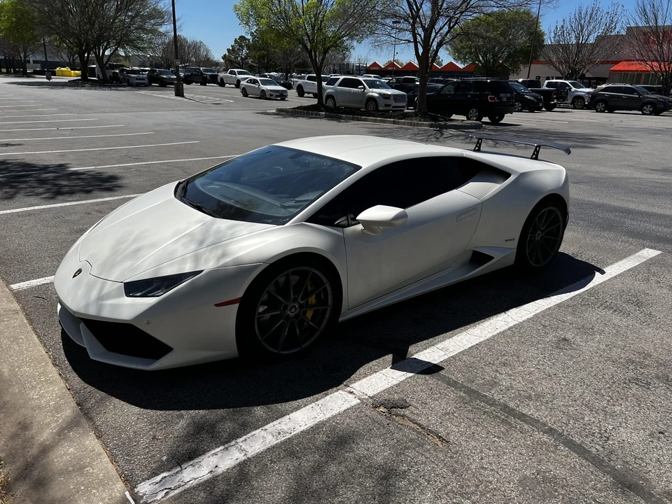 2015 Lamborghini Huracan LP610-4 - Image 6 of 31