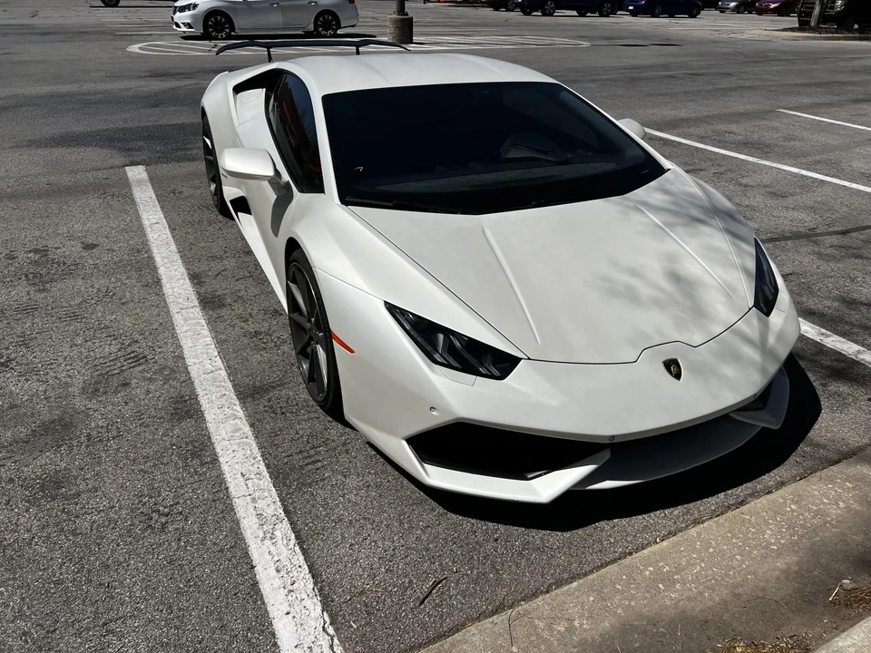 2015 Lamborghini Huracan LP610-4 - Image 2 of 31