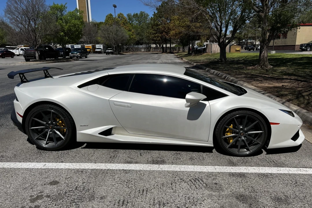 2015 Lamborghini Huracan LP610-4 - Image 12 of 31