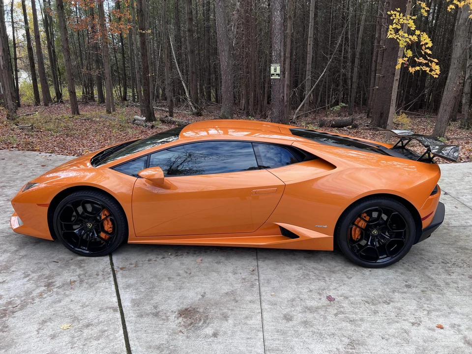 2015 Lamborghini Huracan LP610-4 - Image 12 of 31