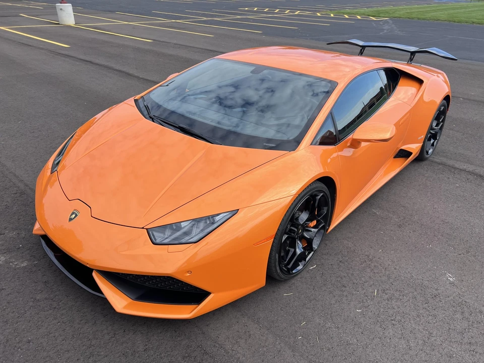 2015 Lamborghini Huracan LP610-4 - Image 3 of 31
