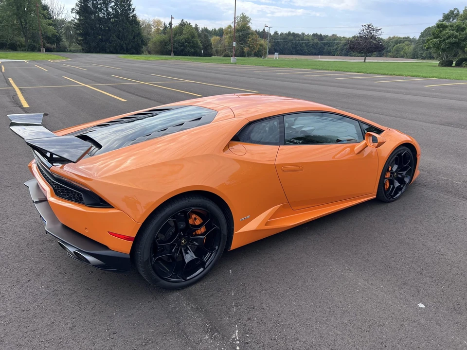2015 Lamborghini Huracan LP610-4 - Image 7 of 31