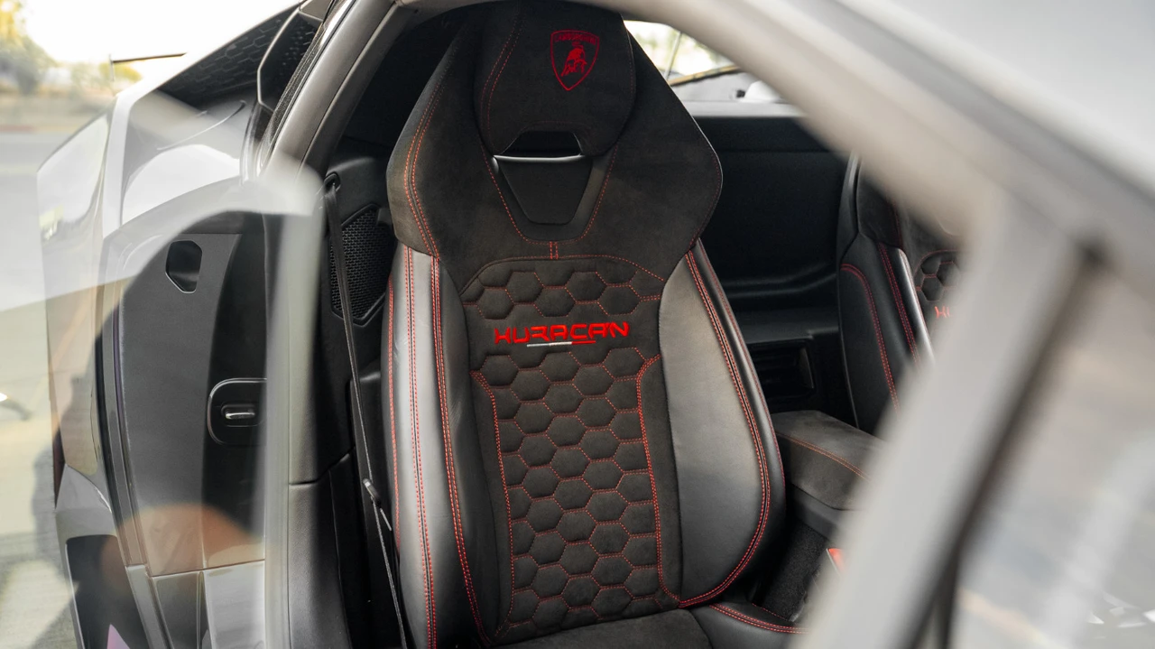 2015 Lamborghini Huracan LP610-4 - Image 30 of 31