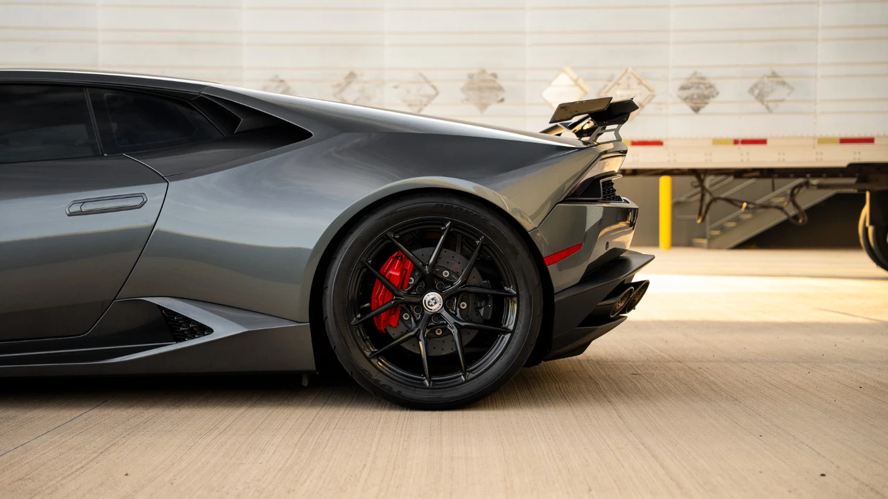 2015 Lamborghini Huracan LP610-4 - Image 13 of 31