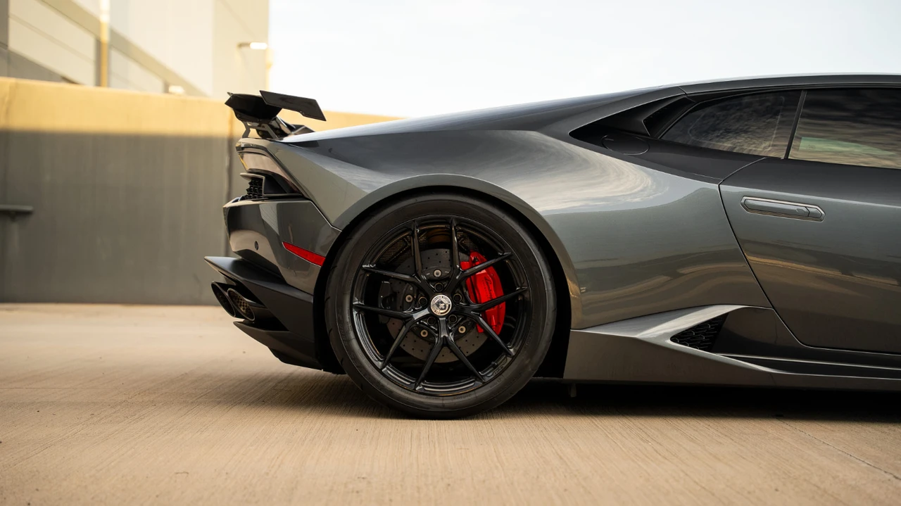 2015 Lamborghini Huracan LP610-4 - Image 19 of 31